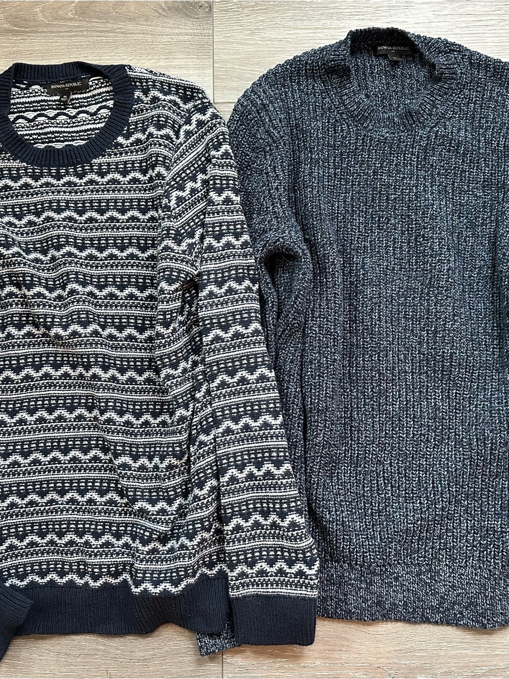 2! Men's Navy + Patterned Crewneck Sweaters - Banana Republic BUNDLE